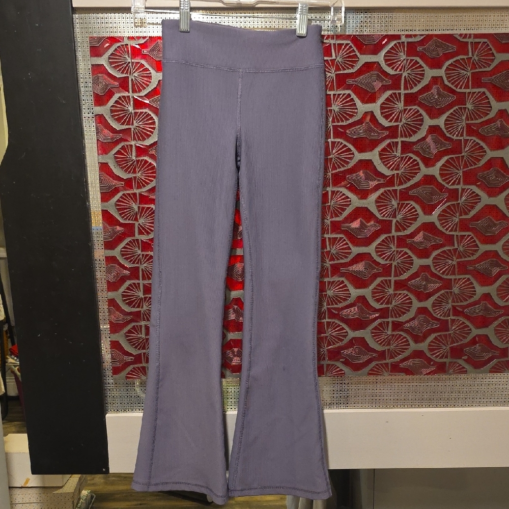 Yogalicious Girl's Lavender Ribbed Flare Pants